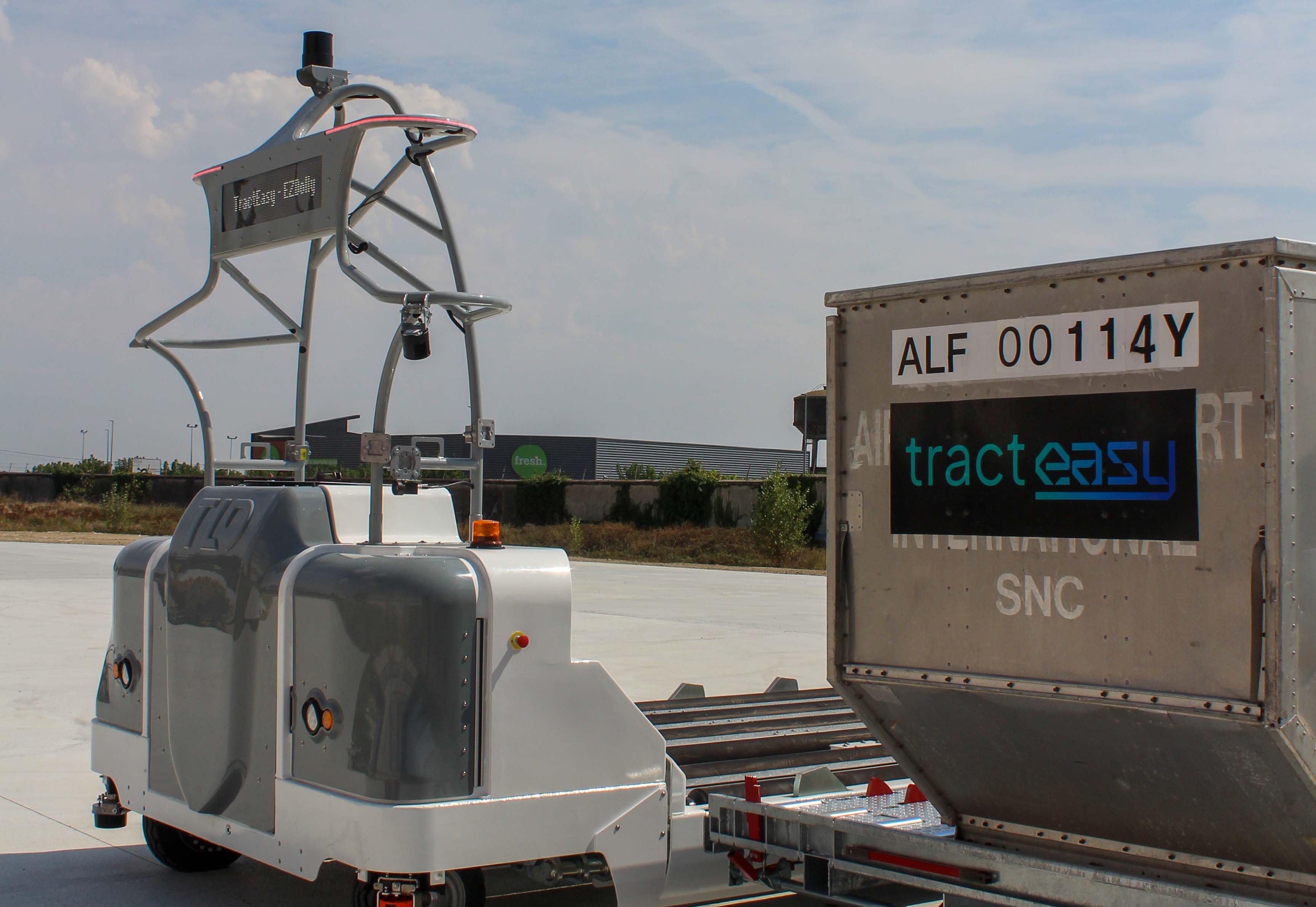 EZDolly, an autonomous cargo dolly used for GSE